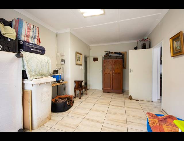 3 BEDROOM HOUSE FOR SALE IN RENSBURG